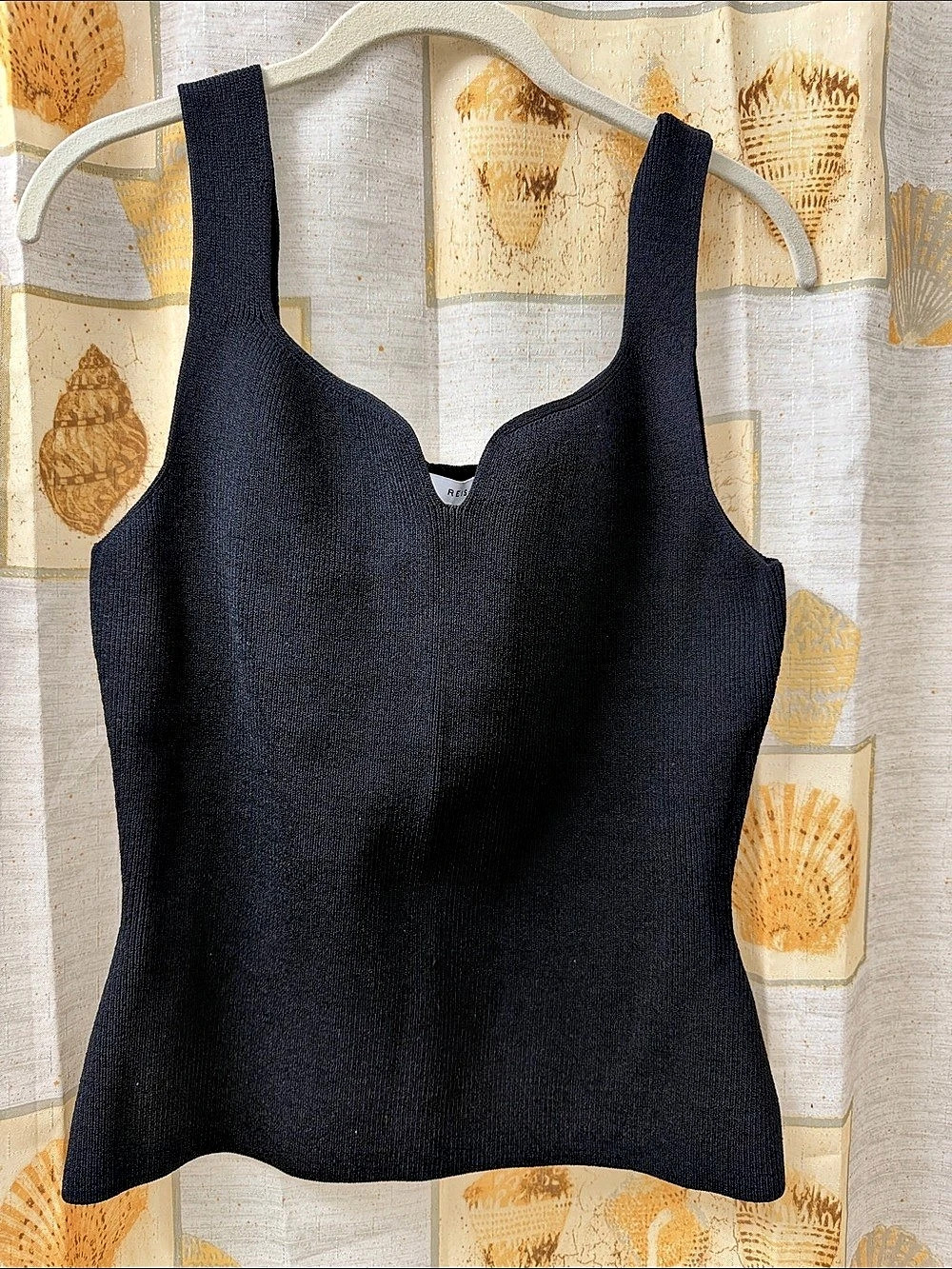 Reiss Dani Sweetheart-Neck Ribbed Top Black Tank